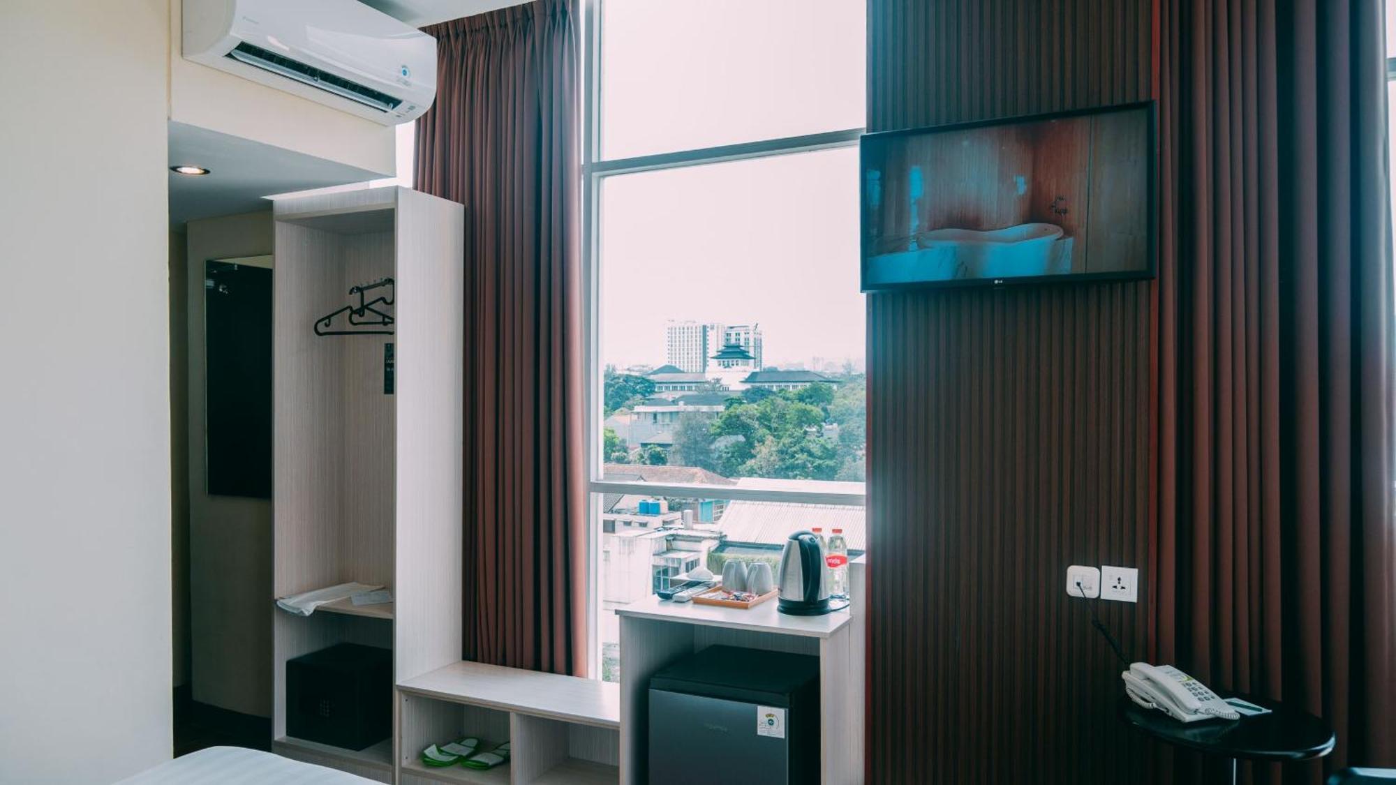 Tebu Hotel Bandung Exterior photo