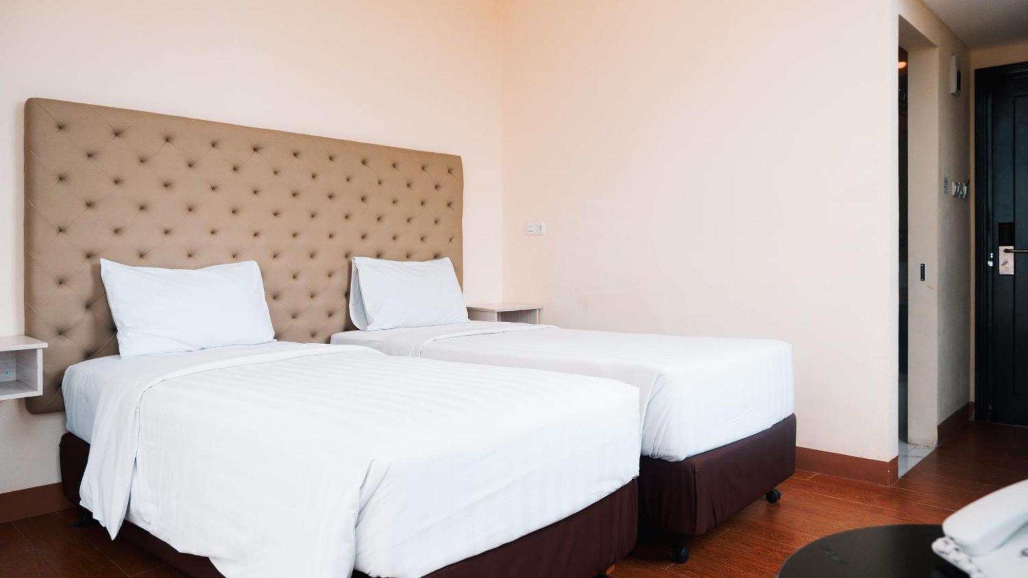 Tebu Hotel Bandung Exterior photo